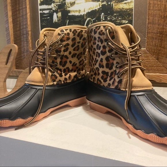 Leopard Rain Boots - Picture 1 of 6